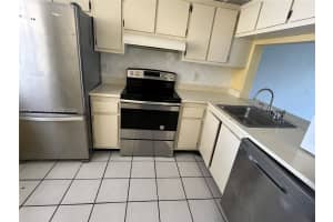 10009 Winding Lake Rd 106 Sunrise, FL 33351 - MLS#A11951775