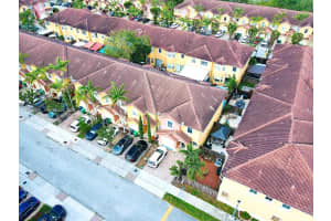 16603 Sw 79th Ter Miami, FL 33193 - MLS#A11951781