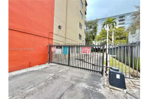 1475 Ne 125th Ter 301a North Miami, FL 33161 - MLS#A11951797