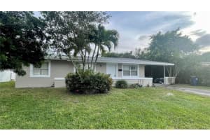 9810 Sw 165th Ter 9810 Miami, FL 33157 - MLS#A11951801