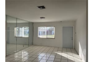 3535 Nw 82nd St Miami, FL 33147 - MLS#A11951810