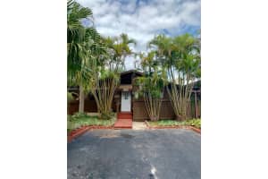 11318 Sw 114th Cir Ter Miami, FL 33176 - MLS#A11951815