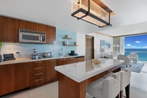 6801 Collins Ave 705 Miami Beach, FL 33141 - MLS#A11951862