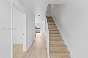 170 Nw 158 St 8 Miami, FL 33169 - MLS#A11951864