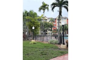 8160 Nw Geneva Ct 202 Doral, FL 33166 - MLS#A11951873