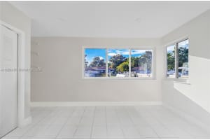 11020 Ne 10th Ave 11022 Biscayne Park, FL 33161 - MLS#A11951917