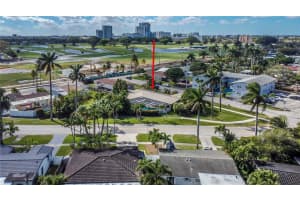 910 N 14th Ct, Hollywood