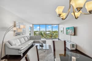 10275 Collins Ave 529 Bal Harbour, FL 33154 - MLS#A11951925