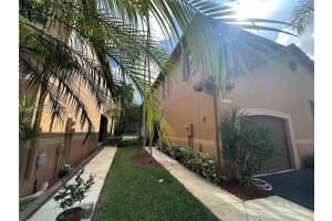 1402 Veracruz Ln Weston, FL 33327 - MLS#A11951927