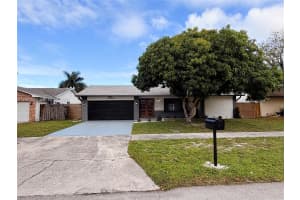 1462 Sw 25th Ave 0 Deerfield Beach, FL 33442 - MLS#A11951930