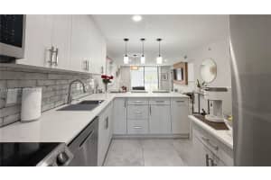 400 Se 10th St 112 Deerfield Beach, FL 33441 - MLS#A11951965