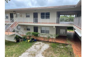 1522 Ne 34th Ct 2 Oakland Park, FL 33334 - MLS#A11952033