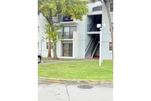 7200 Nw 179th St 111 Hialeah, FL 33015 - MLS#A11952094