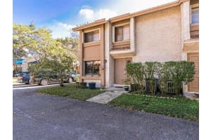 227 Wimbledon Lake Dr 227 Plantation, FL 33324 - MLS#A11952120