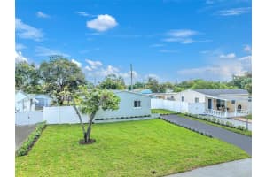 1401 N 70th Ter Hollywood, FL 33024 - MLS#A11952138