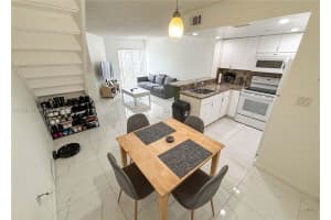 650 Nw 86th Pl 3-209 Miami, FL 33126 - MLS#A11952151