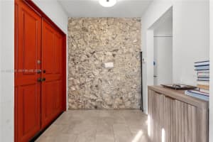 1561 Bird Rd Coral Gables, FL 33146 - MLS#A11952194