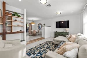 1561 Bird Rd Coral Gables, FL 33146 - MLS#A11952194