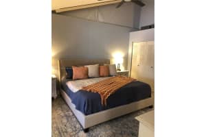 1050 Summit Trail Cir B West Palm Beach, FL 33415 - MLS#A11952219