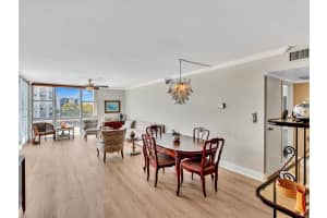 3675 N Country Club Dr 409 Aventura, FL 33180 - MLS#A11952227