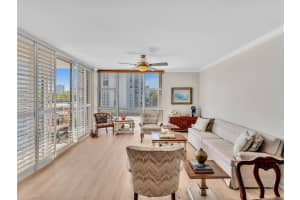 3675 N Country Club Dr 409 Aventura, FL 33180 - MLS#A11952227