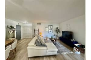 8810 Sw 123rd Ct M202 Miami, FL 33186 - MLS#A11952230