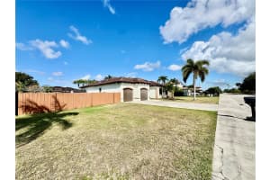 20449 Sw 328th St Homestead, FL 33030 - Off Market