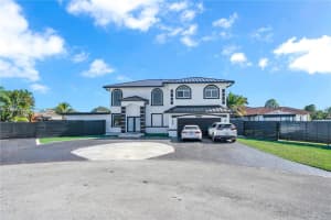 13236 Sw 201st Ter Miami, FL 33177 - MLS#A11952265