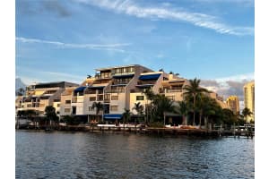 456 Poinciana Island Dr 1620 Sunny Isles Beach, FL 33160 - MLS#A11952275