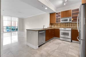 1945 S Ocean Dr 1410 Hallandale Beach, FL 33009 - MLS#A11952297