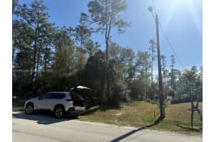4204 E. 10th Street Lehigh Acres, FL 33972 - MLS#A11952309