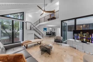 8725 Sw 81st Ct, Miami