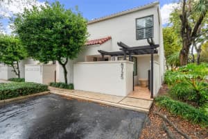 8725 Sw 81st Ct Miami, FL 33143 - MLS#A11952345