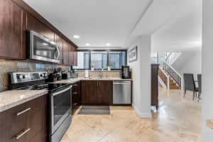 8725 Sw 81st Ct Miami, FL 33143 - MLS#A11952345