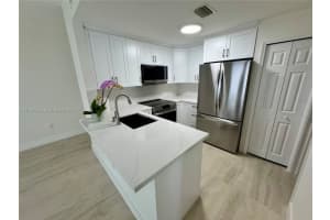 6141 Nw 115th Pl 355 Doral, FL 33178 - MLS#A11952366