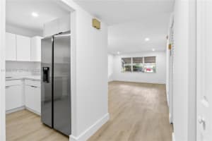 410 Se 2nd St 114 Hallandale Beach, FL 33009 - MLS#A11952379