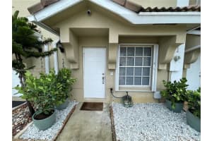 MLS# A11952426, Pembroke Pines, Florida 33025