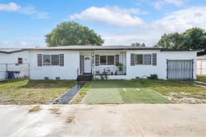 440 NW 119th St, Miami, FL 33168, - MLS#A11952428