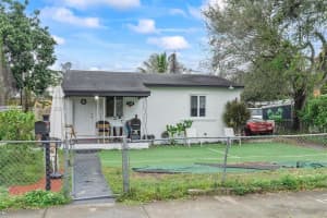 1185 NW 118th St, Miami, FL 33168, - MLS#A11952436