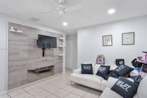 1185 NW 118th St, Miami, FL 33168, - MLS#A11952436