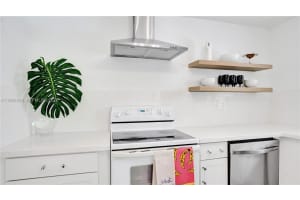 1105 N 31st Ct Hollywood, FL 33021 - MLS#A11952439