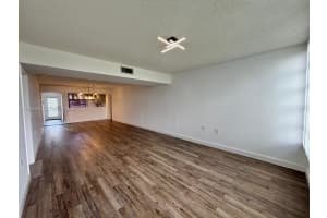 1703 Whitehall Dr 306 Davie, FL 33324 - MLS#A11952460