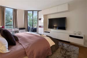 3640 Yacht Club Dr 304 Aventura, FL 33180 - MLS#A11952475