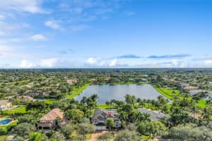 10792 Pine Lodge Trl Davie, FL 33328 - MLS#A11952476