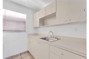 4655 Palm Ave 204 Hialeah, FL 33012 - MLS#A11952519