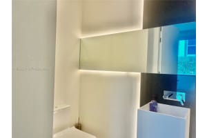 50 S Pointe Dr Loft5 Miami Beach, FL 33139 - MLS#A11952521