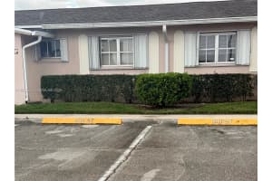 2772 Dudley Dr E D West Palm Beach, FL 33415 - MLS#A11952523