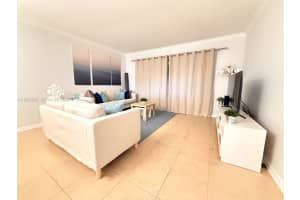 2206 S Cypress Bend Dr 508 Pompano Beach, FL 33069 - MLS#A11952552