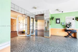 4151 Nw 41st St 301 Lauderdale Lakes, FL 33319 - MLS#A11952554