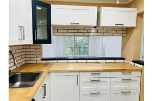 8000 Fairview Dr 310, Tamarac